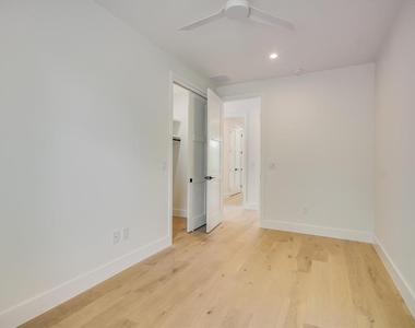 4515 Jinx Ave - Photo Thumbnail 22