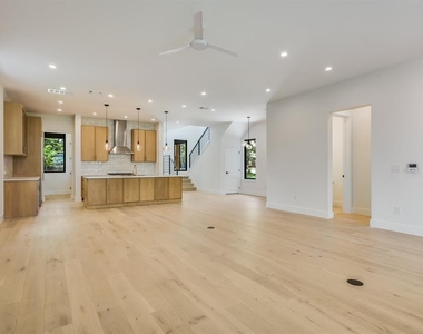 4515 Jinx Ave - Photo Thumbnail 2