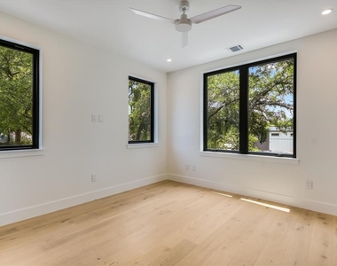 4515 Jinx Ave - Photo Thumbnail 17