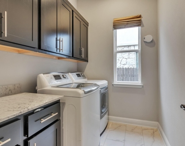7100 Trissino Dr - Photo Thumbnail 31