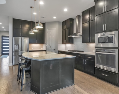 7100 Trissino Dr - Photo Thumbnail 19