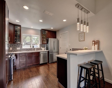 5320 Presidio Rd - Photo Thumbnail 12
