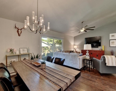 5320 Presidio Rd - Photo Thumbnail 16
