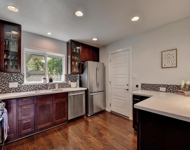 5320 Presidio Rd - Photo Thumbnail 7