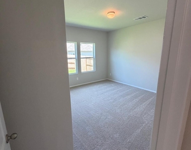 2612 Towy Rd - Photo Thumbnail 16