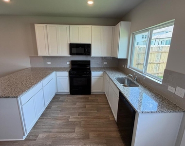 2612 Towy Rd - Photo Thumbnail 25