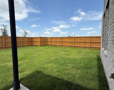 593 Tailwind Dr - Photo Thumbnail 35