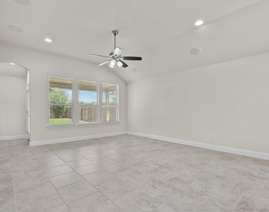 3508 De Torres Cir - Photo Thumbnail 11