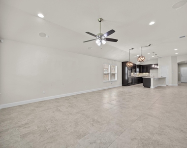 3508 De Torres Cir - Photo Thumbnail 15