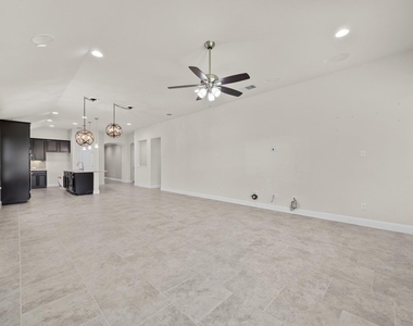 3508 De Torres Cir - Photo Thumbnail 14