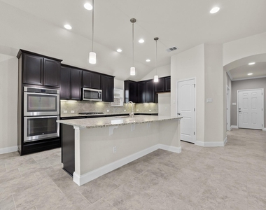 3508 De Torres Cir - Photo Thumbnail 6
