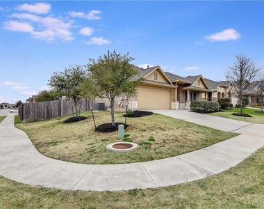 500 Cardenas Ln - Photo Thumbnail 1