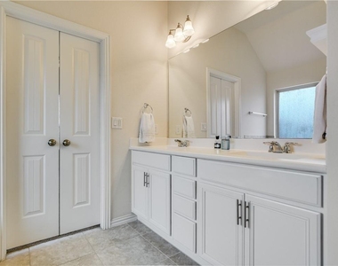 500 Cardenas Ln - Photo Thumbnail 15