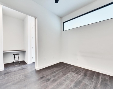 800 Embassy Dr - Photo Thumbnail 6