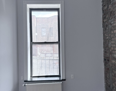 East 13th Street - Photo Thumbnail 14