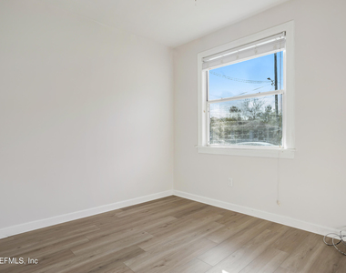 3339 Sylvia Street - Photo Thumbnail 16