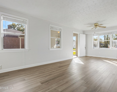 3339 Sylvia Street - Photo Thumbnail 7