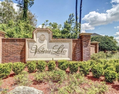 13328 Smithwick Lane - Photo Thumbnail 42