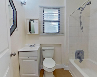 1049 Pippin Street - Photo Thumbnail 10