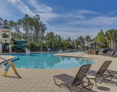461 Shetland Drive - Photo Thumbnail 12