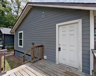 535 W 59th Street - Photo Thumbnail 13