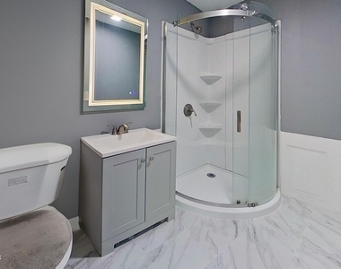 535 W 59th Street - Photo Thumbnail 11