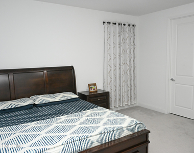 633 Superior Boulevard - Photo Thumbnail 13
