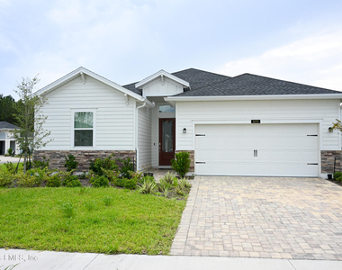 633 Superior Boulevard - Photo Thumbnail 1