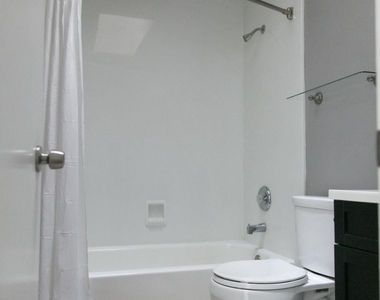 8745 Gum Street - Photo Thumbnail 10