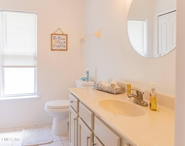 8779 Reedy Branch Drive - Photo Thumbnail 11