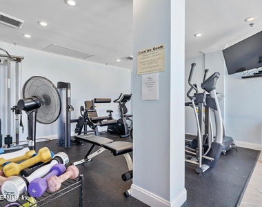 1601 Ocean Drive S - Photo Thumbnail 17