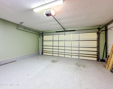 341 Hickory Hollow Drive N - Photo Thumbnail 24