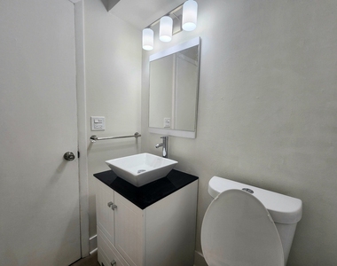 7432 Washington Street - Photo Thumbnail 3