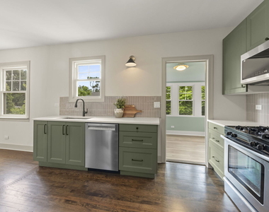 285 Hill Avenue - Photo Thumbnail 2