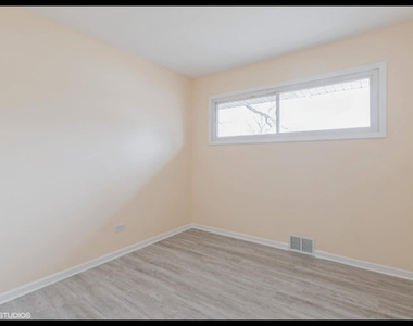 30 Birchwood Road - Photo Thumbnail 7
