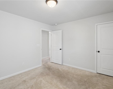 5740 Wheeler Ridge Road - Photo Thumbnail 26