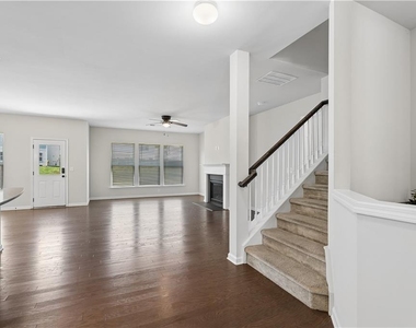 5740 Wheeler Ridge Road - Photo Thumbnail 11