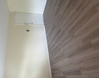 7745 Adams Street - Photo Thumbnail 6