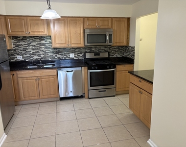 7745 Adams Street - Photo Thumbnail 4