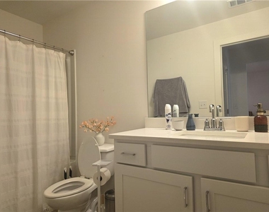 24 Garrison Drive - Photo Thumbnail 11