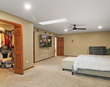 196 Rosedale Court - Photo Thumbnail 18