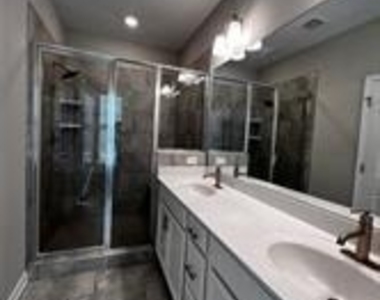 2568 Morehead Street - Photo Thumbnail 12