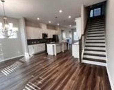 2568 Morehead Street - Photo Thumbnail 9
