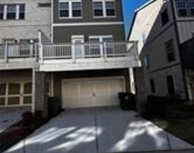 2568 Morehead Street - Photo Thumbnail 18