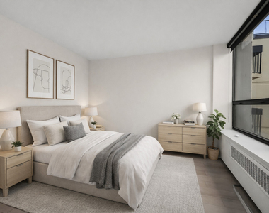 1360 N Sandburg Terrace - Photo Thumbnail 8