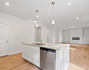 785 Summerwood Lane - Photo Thumbnail 14
