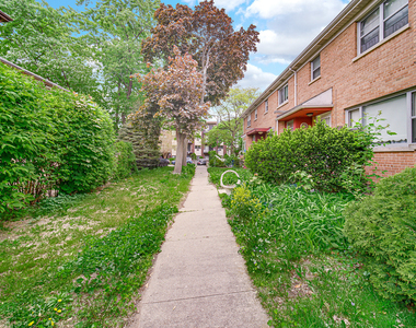 7248 N Ridge Boulevard - Photo Thumbnail 25