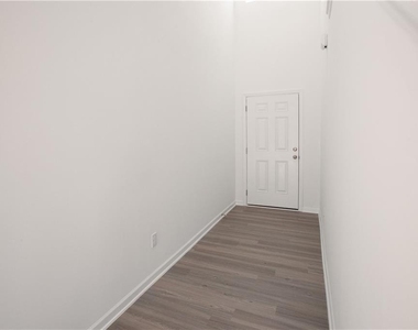 5935 Osgood Place - Photo Thumbnail 9