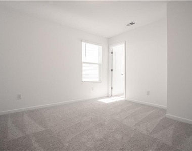 5935 Osgood Place - Photo Thumbnail 21