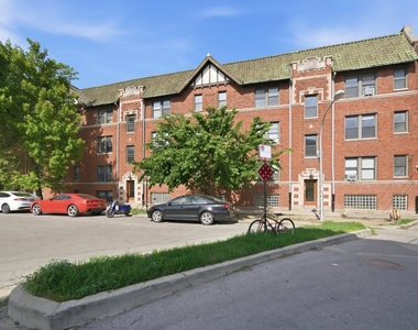 2706 N Spaulding Street - Photo Thumbnail 17